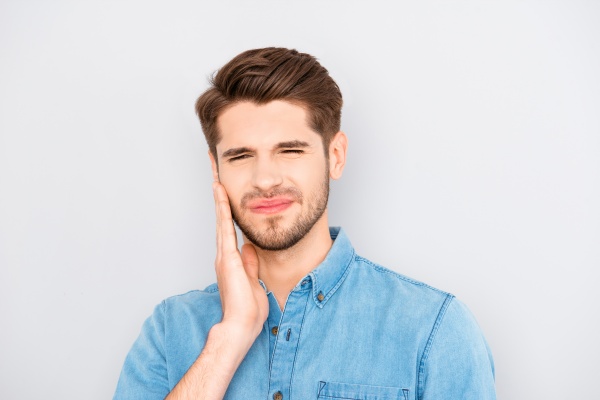 What Does A Throbbing Toothache Mean?