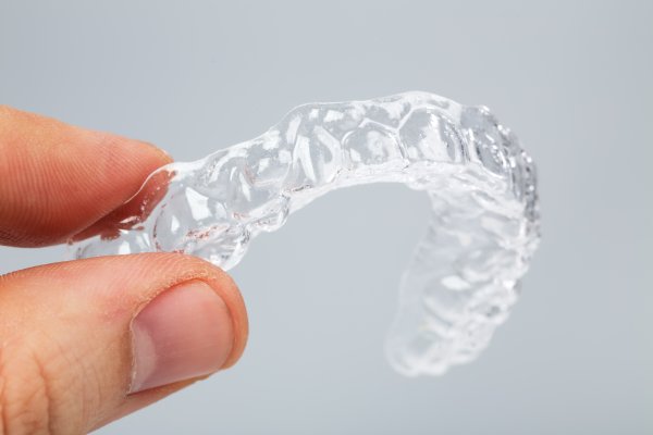 Invisalign Versus Braces: How They Differ